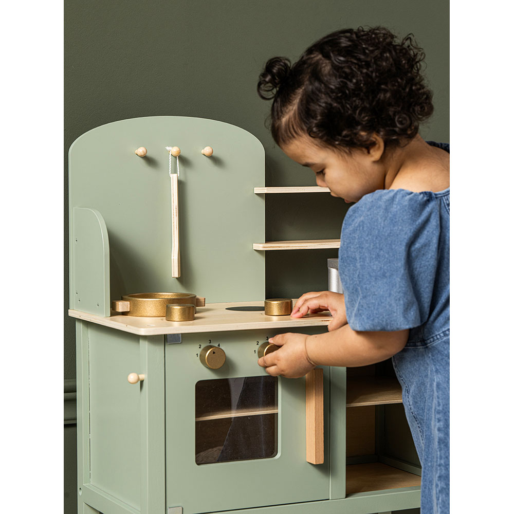 Green play kitchen online