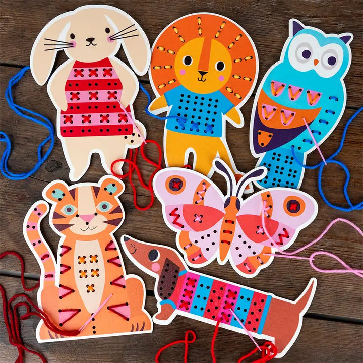 Rex London - Learn To Sew - Wooden Hand-Stitch Set - Lion