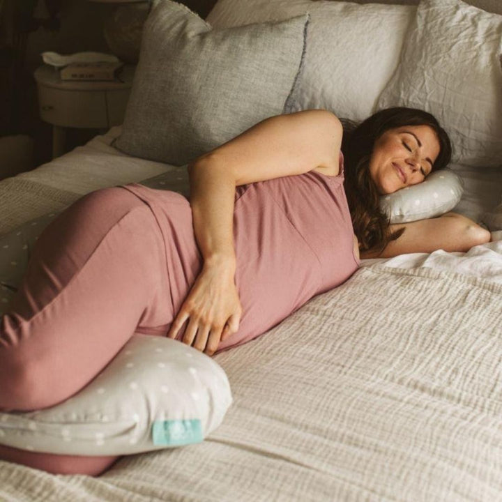 Bella Moon - Pregnancy & Nursing (3-in-1) Pillow - Dotted