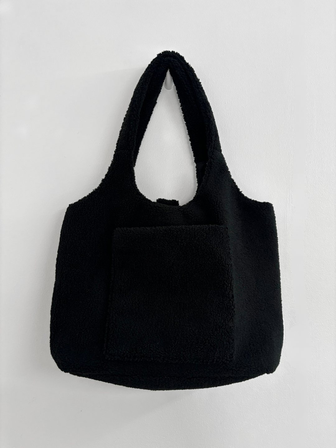 Mabel Fox Teddy Tote Bag Black