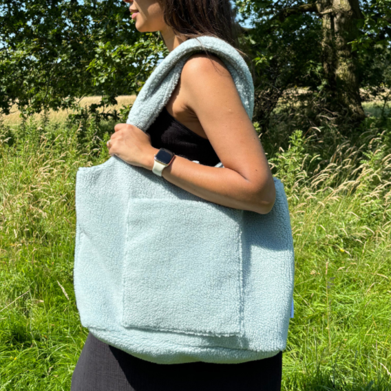 Mabel & Fox - Teddy Tote Bag - Ice Blue