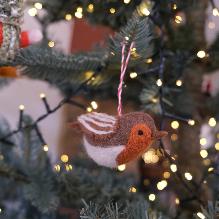 Fiona Walker - Christmas Decoration - Cute Robin