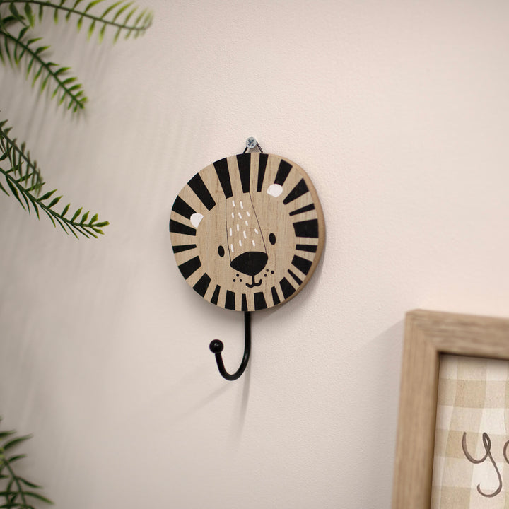 Mabel & Fox - Safari Wall Hanger - Lion - Mabel & Fox