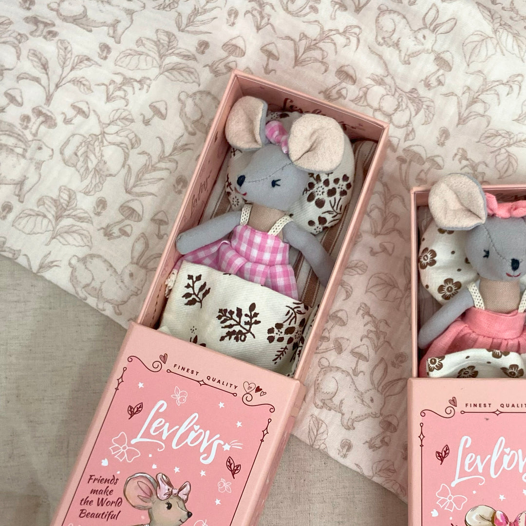 LEVLOVS - Lulu Mouse In A Box & Bedding