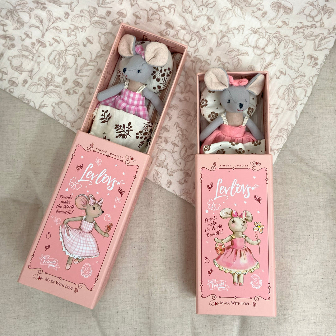 LEVLOVS - Lulu Mouse In A Box & Bedding