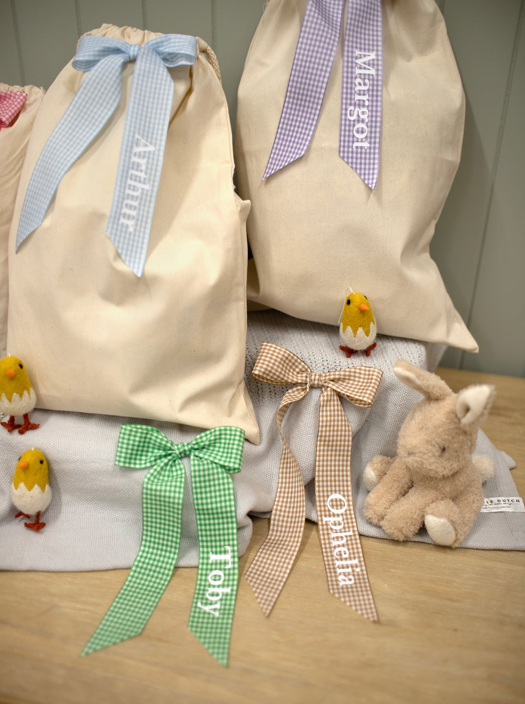 Mabel & Fox - Personalised Gingham Bow Gift Sack