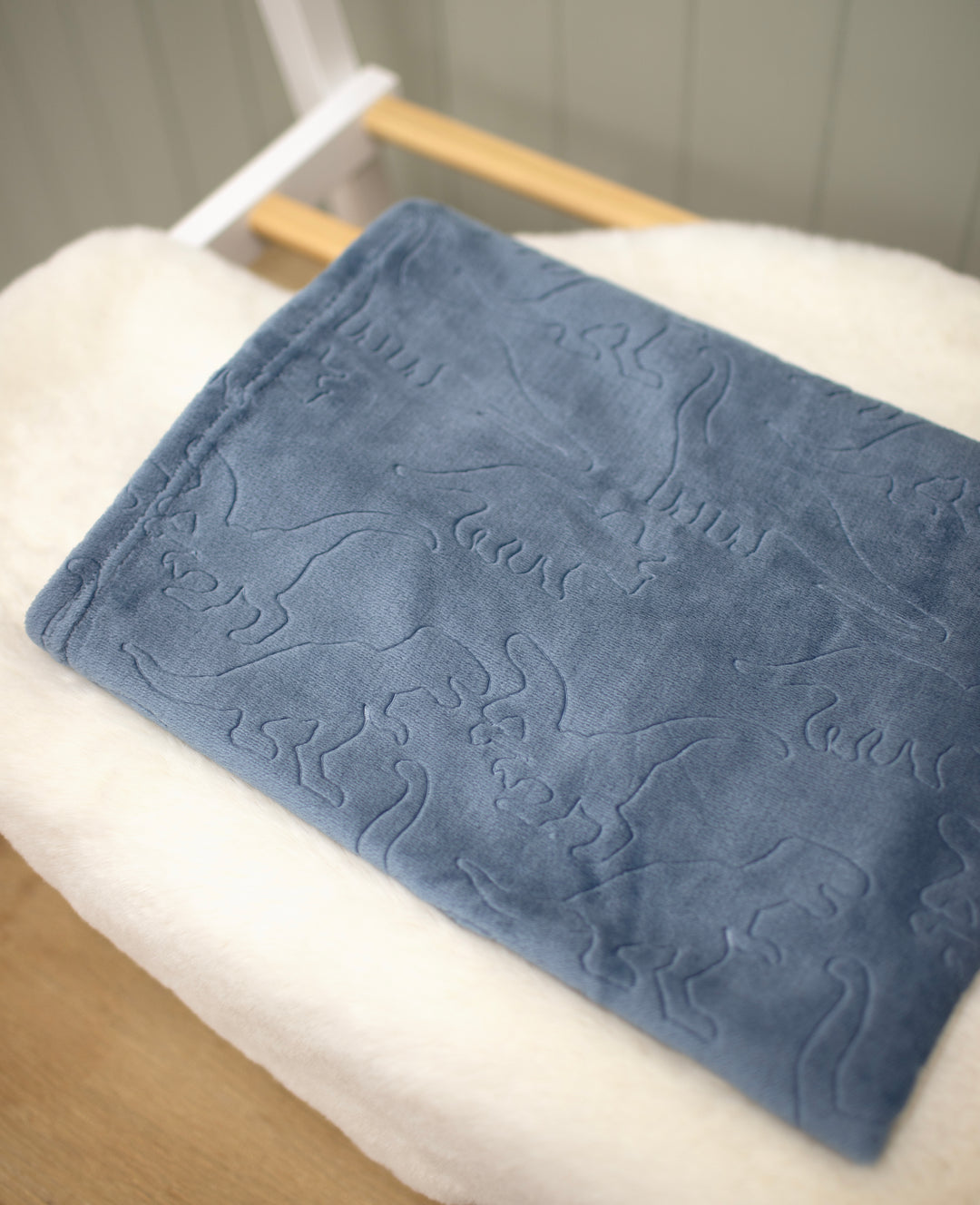 Mabel & Fox - Embossed Baby Blanket - Blue Dinosaurs