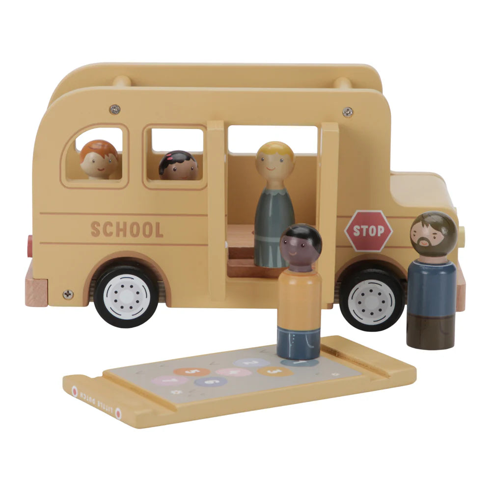 Little Dutch - School Bus with Figures