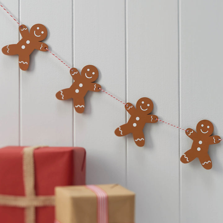 Ginger Ray - Wooden Gingerbread Bunting