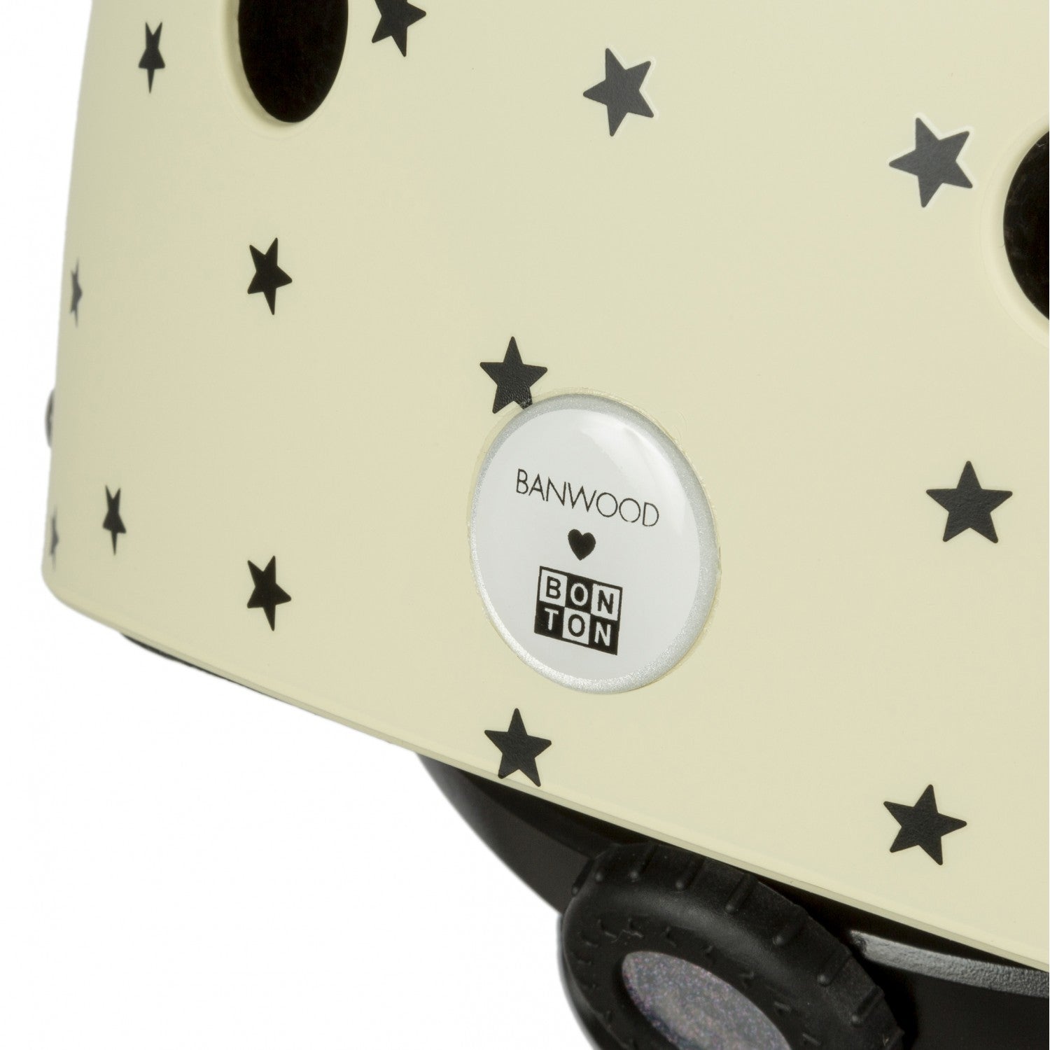 Banwood 2024 cream helmet