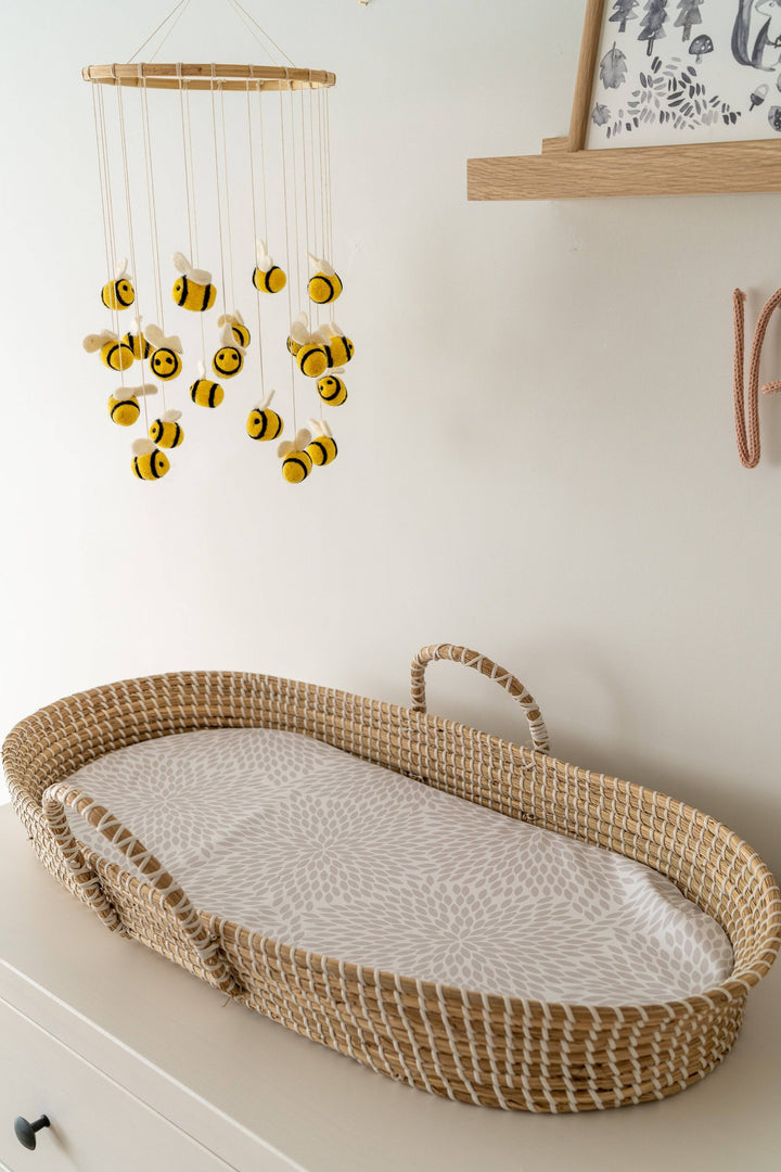 Gamcha - Baby Cot Mobile - Bumblebee - Mabel & Fox