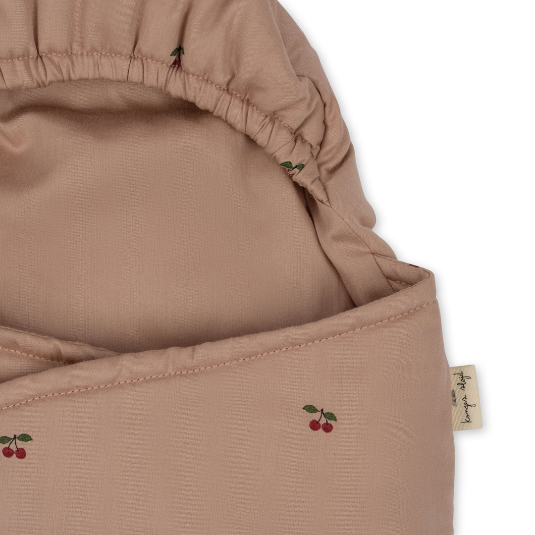 Konges Slojd - Doll Sleeping Bag - Cherry Blush