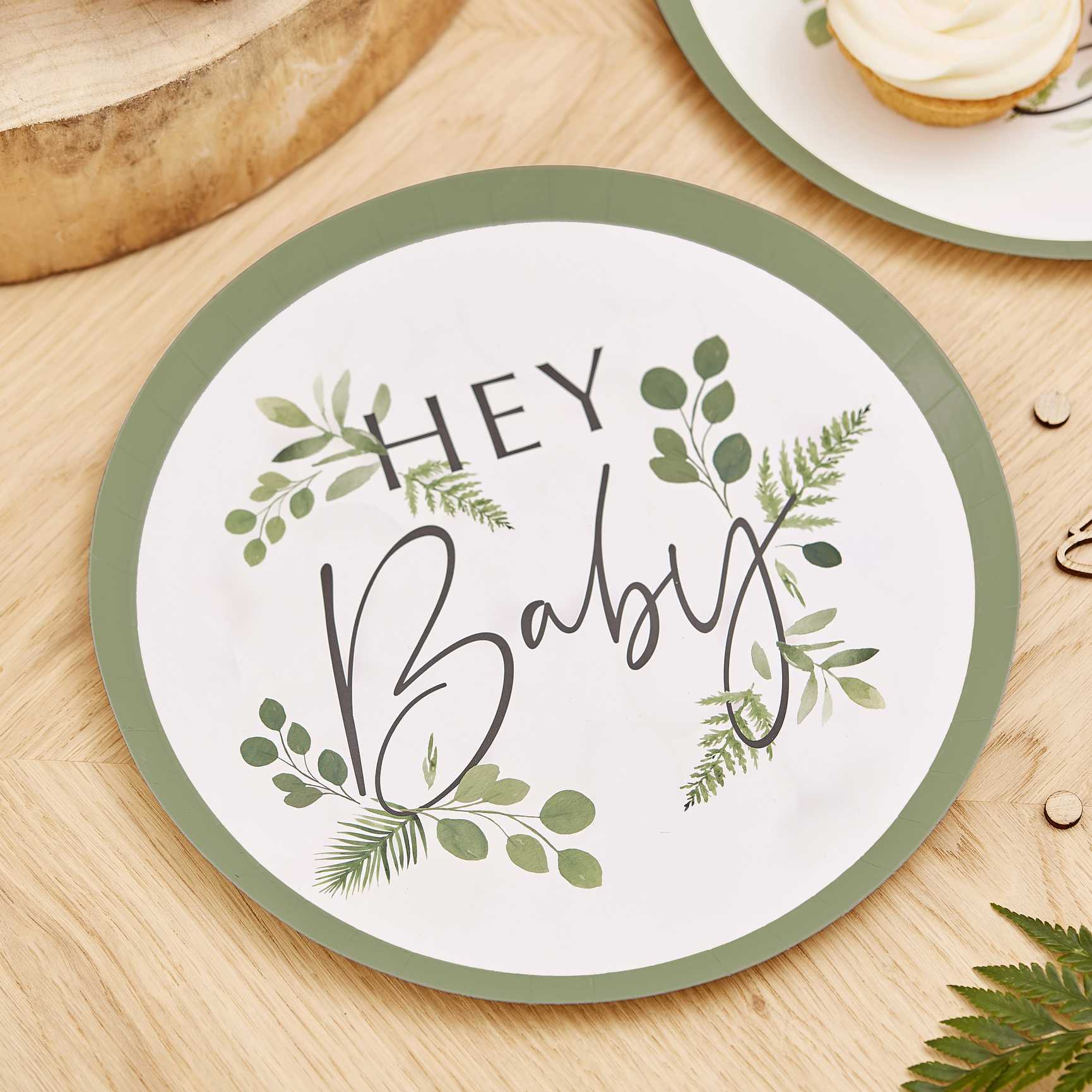 Baby shop paper plates